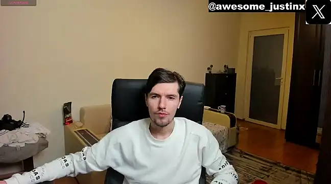 awesomejustin online show from December 2024 11:51:01 AM