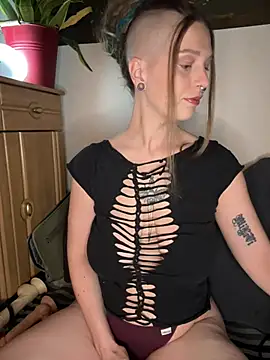 MenaDreadfull online show from February 2026 06:26:02 PM