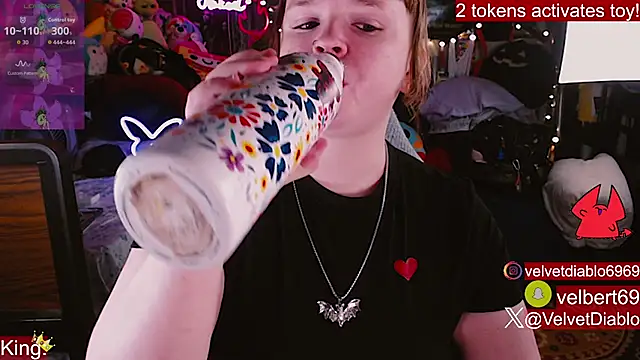 VelvetDiablo online show from May 2026 11:56:02 PM