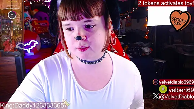 VelvetDiablo online show from October 2025 11:41:02 PM