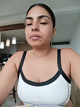 Ivanna2 online show from May 2026 02:37:01 PM
