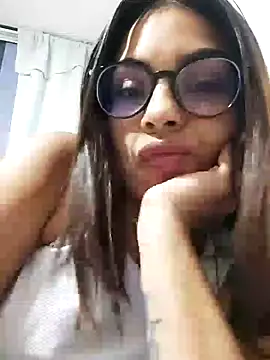 Snapshot of Ivanna2 chatting on January 2025 11:32:01 PM Ivanna2 online show from January 2025 11:32:01 PM