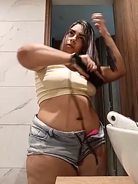 Ivanna2 online show from May 2026 11:52:01 PM