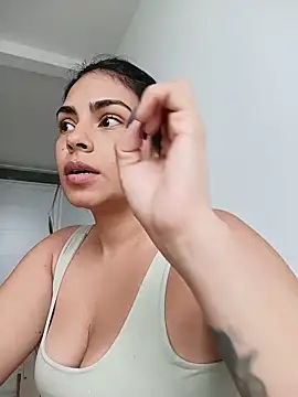 Ivanna2 online show from May 2026 01:50:01 PM