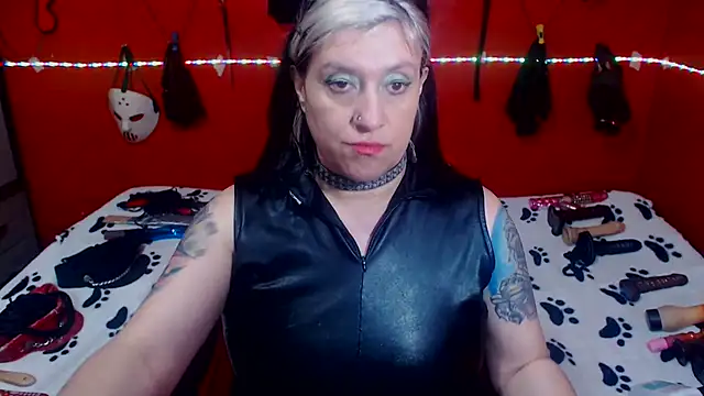 Snapshot of MATURE_Randy chatting on November 2025 04:21:01 PM MATURE Randy online show from November 2025 04:21:01 PM