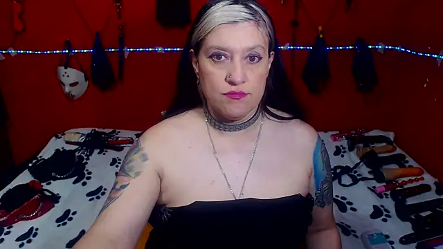 Snapshot of MATURE_Randy chatting on November 2025 11:49:01 PM MATURE Randy online show from November 2025 11:49:01 PM