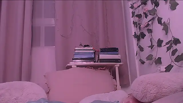 Snapshot of darkcandy666 chatting on January 2026 04:05:01 AM darkcandy666 online show from January 2026 04:05:01 AM