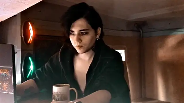 sademobeer online show from February 2026 10:06:01 AM