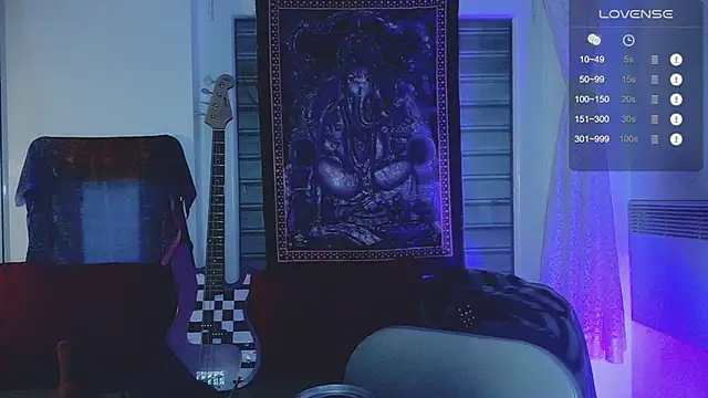 sademobeer online show from November 2025 09:37:01 PM