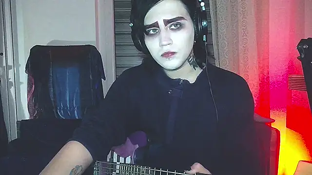 sademobeer online show from January 2026 01:09:02 AM