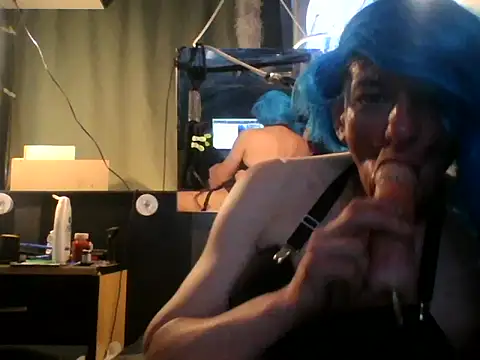 slutviki online show from April 2026 04:24:02 PM