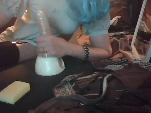 slutviki online show from February 2026 09:17:02 PM