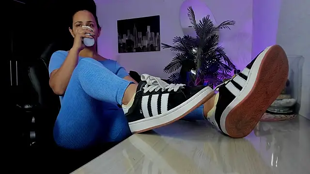 Amaia Bushida online show from February 2026 02:30:01 AM