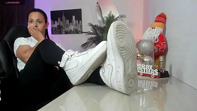 Amaia Bushida online show from November 2025 02:12:02 AM