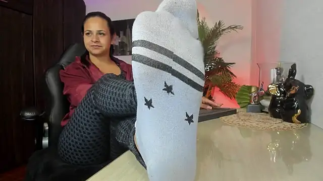 Amaia Bushida online show from April 2026 02:25:02 AM