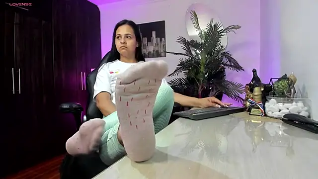 Amaia Bushida online show from September 2025 02:12:01 AM