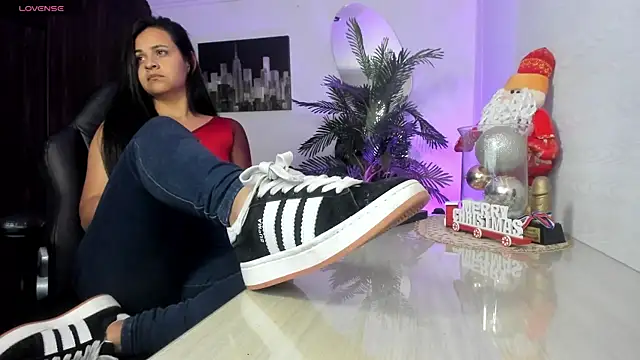 Amaia Bushida online show from November 2025 03:06:02 AM