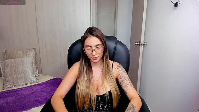 StacyConner online show from October 2025 08:19:01 PM