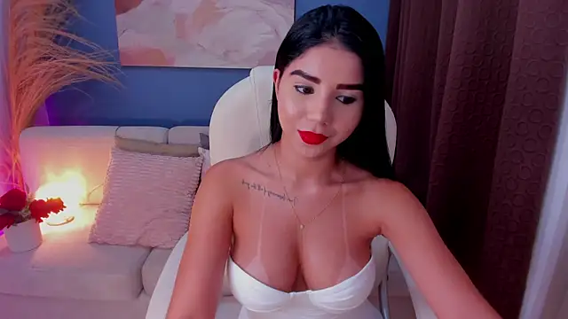 Snapshot of VictoriaLeia chatting on February 2025 01:52:01 AM VictoriaLeia online show from February 2025 01:52:01 AM