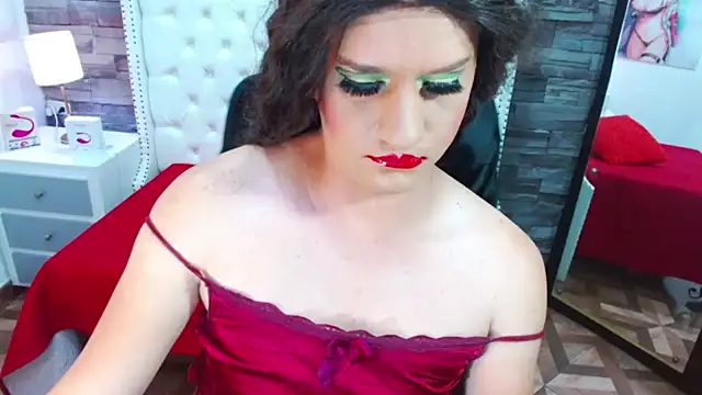 Snapshot of TRINY_TS chatting on March 2025 04:00:02 PM TRINY TS online show from March 2025 04:00:02 PM