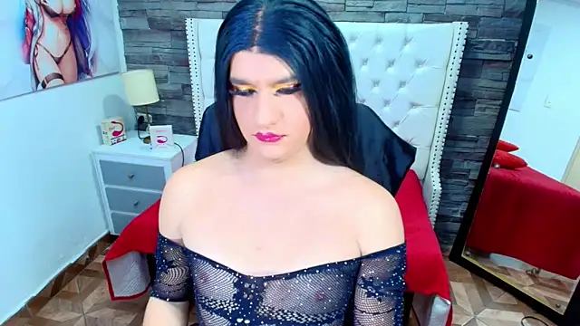 TRINY TS online show from May 2026 04:10:01 PM