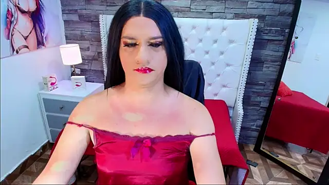 Snapshot of TRINY_TS chatting on October 2025 10:21:02 PM TRINY TS online show from October 2025 10:21:02 PM