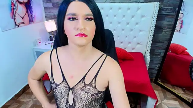 Snapshot of TRINY_TS chatting on February 2026 10:10:02 PM TRINY TS online show from February 2026 10:10:02 PM