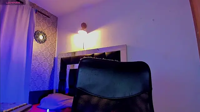 DorisSmith online show from February 2026 05:18:01 AM