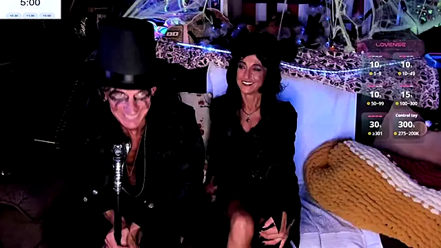 Snapshot of ShannNikkii420 chatting on October 2025 11:55:02 PM ShannNikkii420 online show from October 2025 11:55:02 PM