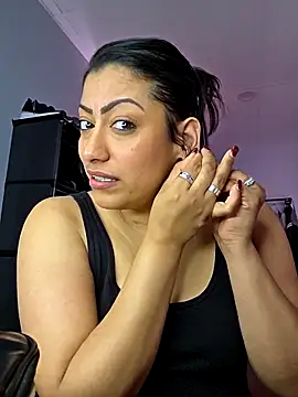 Snapshot of Nikkierosee chatting on February 2026 03:44:02 PM Nikkierosee online show from February 2026 03:44:02 PM