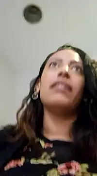 Nikkierosee online show from March 2025 08:25:01 PM