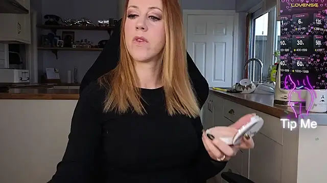 stripmequick online show from February 2025 09:33:02 AM
