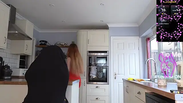 stripmequick online show from April 2026 10:21:01 AM