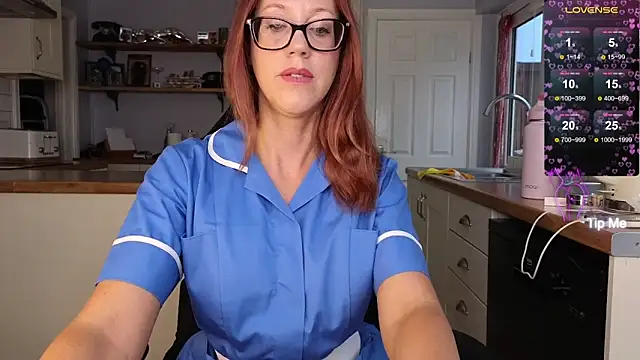 stripmequick online show from October 2025 03:34:04 PM