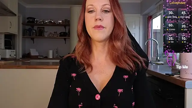 stripmequick online show from October 2025 11:42:02 AM