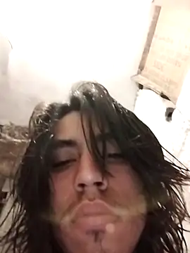 AlexAlejandro13 online show from March 2026 07:15:01 PM