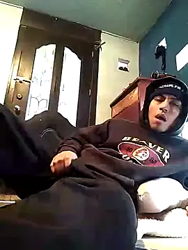 AlexAlejandro13 online show from January 2026 07:20:02 PM