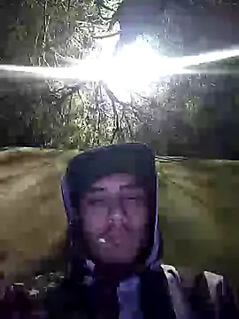 Snapshot of AlexAlejandro13 chatting on October 2025 04:44:02 AM AlexAlejandro13 online show from October 2025 04:44:02 AM