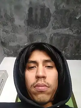 Snapshot of AlexAlejandro13 chatting on December 2025 05:03:02 PM AlexAlejandro13 online show from December 2025 05:03:02 PM