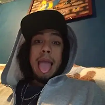 AlexAlejandro13 online show from February 2026 08:39:01 PM