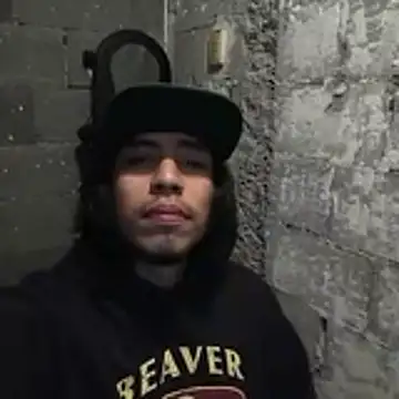 AlexAlejandro13 online show from January 2026 07:23:01 PM