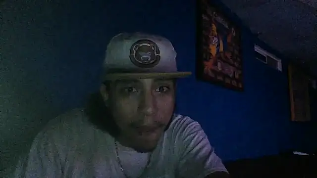 AlexAlejandro13 online show from September 2025 06:29:02 AM
