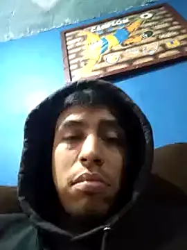 AlexAlejandro13 online show from January 2025 08:33:01 PM