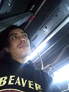 Snapshot of AlexAlejandro13 chatting on November 2025 01:50:02 AM AlexAlejandro13 online show from November 2025 01:50:02 AM