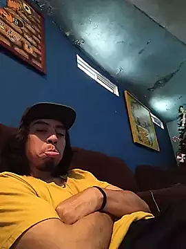 AlexAlejandro13 online show from February 2026 06:46:01 PM