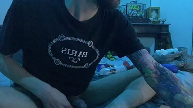 MadArzh online show from December 2024 08:17:02 PM