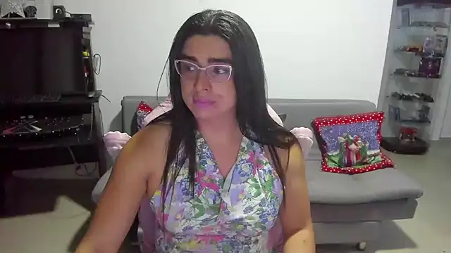 Snapshot of Khalifa_Gold chatting on January 2026 04:29:02 AM Khalifa Gold online show from January 2026 04:29:02 AM