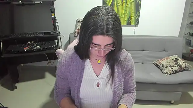 Snapshot of Khalifa_Gold chatting on February 2026 02:28:01 AM Khalifa Gold online show from February 2026 02:28:01 AM