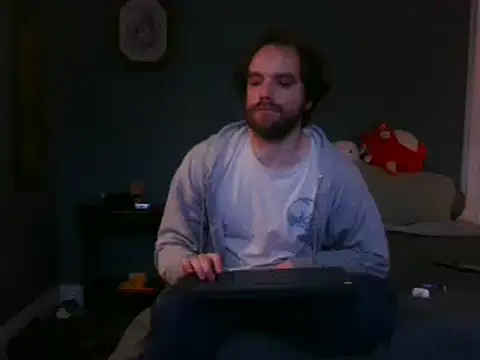 hpluvsplata online show from February 2025 01:07:01 PM