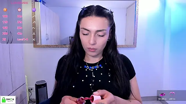 EricaVanderhill online show from April 2026 01:56:01 AM